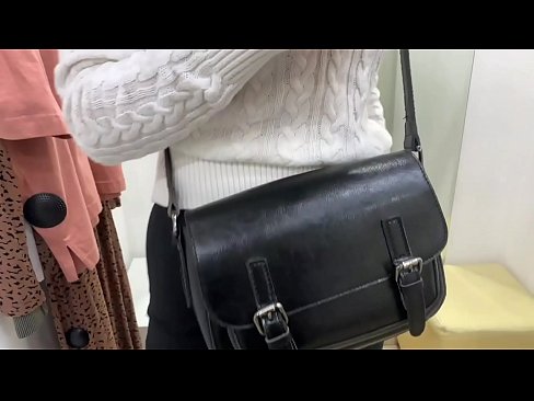 ❤️ Masturbazione publica di a ghjovana cagna FeralBerry cù un dildo in a sala di prove ️ Video cazzo  à co.milfnut-net.ru